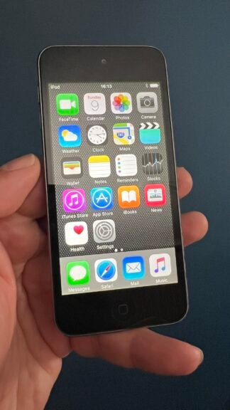 iPod Touch 5th gen 32GB Space Grey